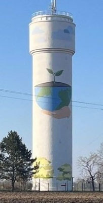 photo d'une fresque sur château d'eau, Hilsenheim, Coron ( peinture, artiste, art, street-art, trompe l'oeil, fresque murale, graffiti...)