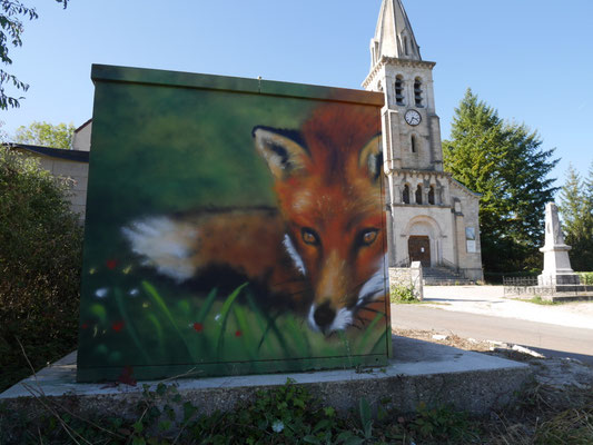  photo street art fresque sur transformateur, Coron