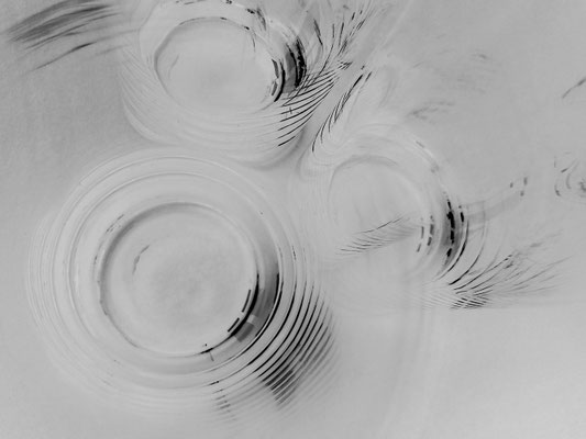 tief ins Glas geschaut