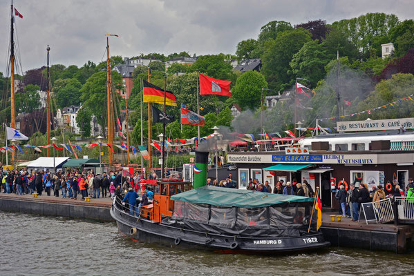 Hafengeburtstag im Museumshafen Övelgönne/Dampfschlepper TIGER