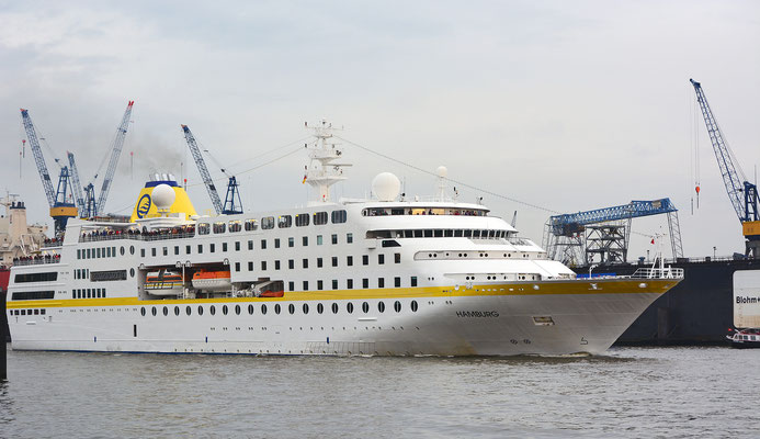 MS Hamburg läuft am 19.08.2015 aus.