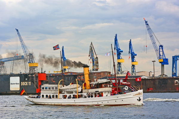 SCHAARHÖRN zur Parade Hamburger Traditionsschiffe am 23.08.2014