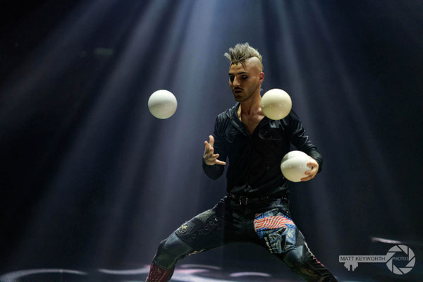 Circus Flic Flac