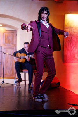 Luis de Luis (Tanz), José Fernando Hijo (Gitarre) und Juan Granados (Gesang)