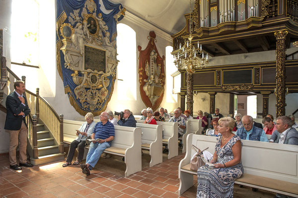 In der Barockkirche Friedersdorf