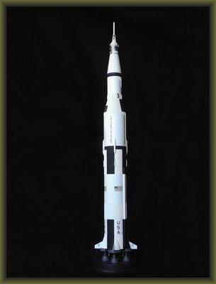 Moonshine, Apollo 11 Saturn V Dragon - Nr. 11017 - 1:72