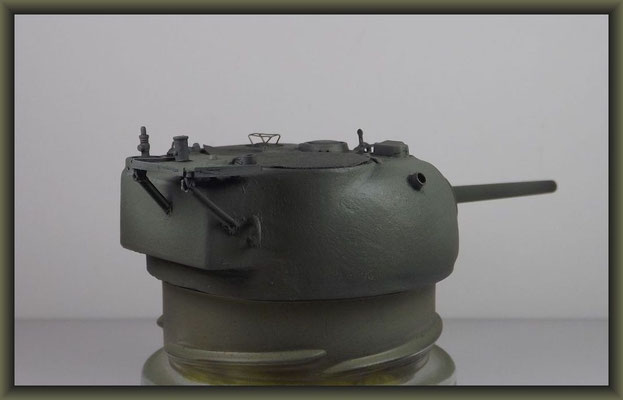 Sherman M4A1 (Large Hatch) DD ; Diorama 1:35 ; 10. Stage