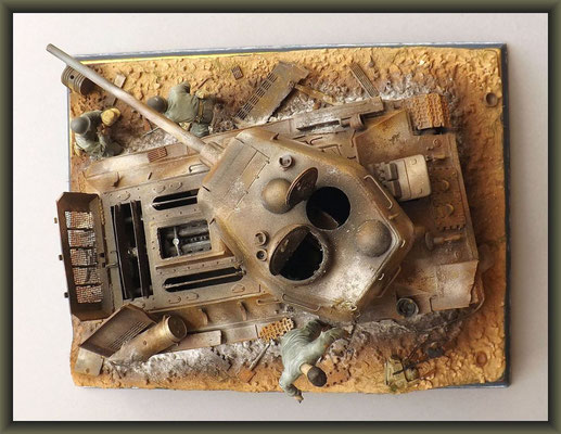 'The Caviar Can' ; T-34/85 Composite ; Diorama 1/35 ; Completion