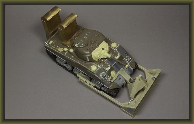 M4 Sherman Dozer w. Deep Wading Kit /  Diorama 1:35 Building Report