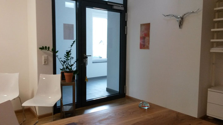 Der Eingangsbereich von unserer Physiotherapie Praxis in Stegen