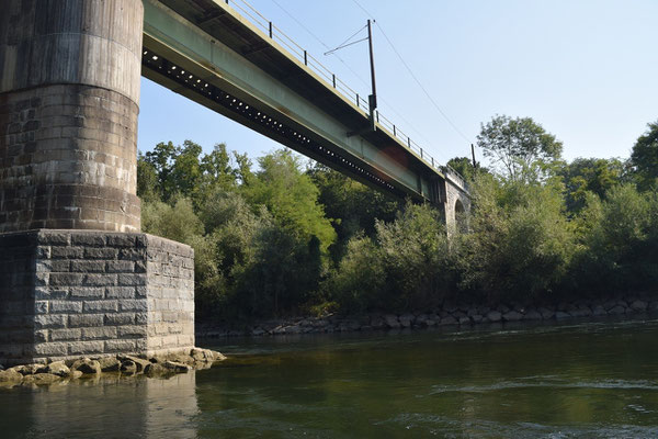 Eisenbahnbrücke bei Edt