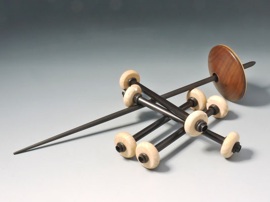 Handspindel mit Wechselgarnspulen