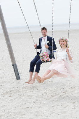 Hochzeitfotos Badekarren Norderney  Ostfriesland Nordsee Fotograf Norden Nicole Buczior