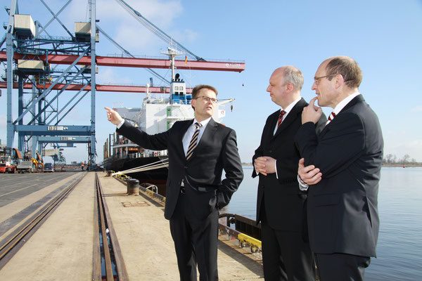  Niedersachsenports Brake Unterweser Hafen 