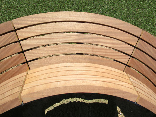Giro Round Bench Street Furniture
