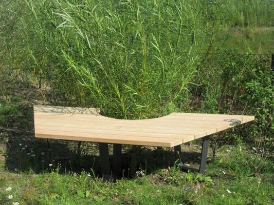 ULTRA Hexagon Bench