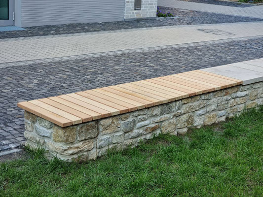 Studio Bench