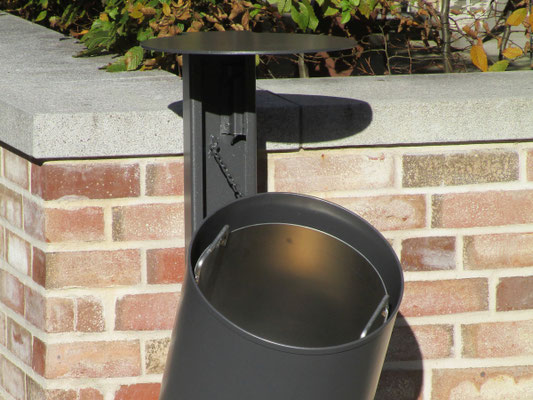 Foyer Litter Bin