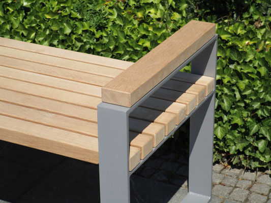 MIPOS Bench