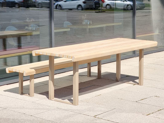 Deli Skid Table