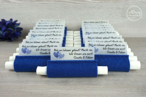 Freudentränen Taschentücher Filz Royalblau Design "zwei Herzen"