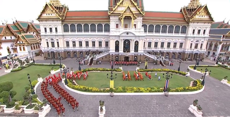 Zeremonie des thailändischen König Vajiralongkorn Rama X im Königspalast in Bangkok