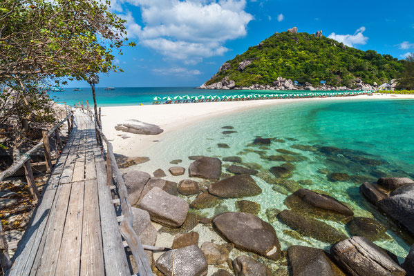 Laufsteg auf Koh Nang Yuan - Ausflugstipp von Koh Samui aus.