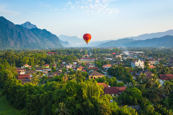 Heißluftballonfahrt über Luang Prabang