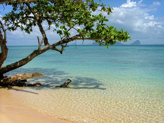 Strand auf der Insel Koh Hai