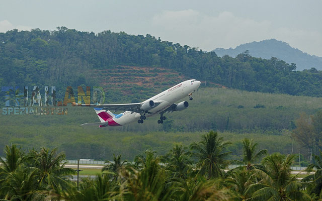 Die Eurowings starten hier ab Phuket via Bangkok und nach Deutschland