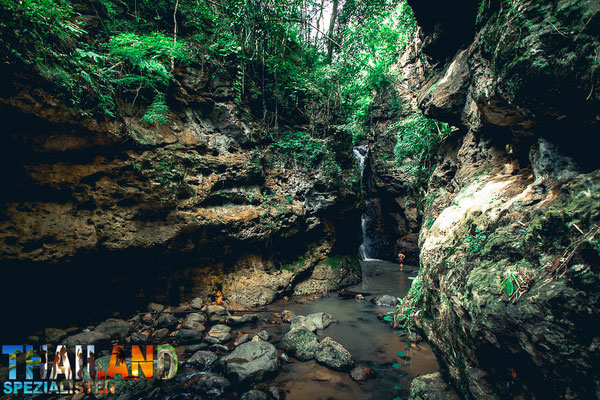 Pam Bok Waterfall - Pai, Thailand