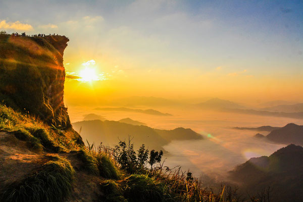 Phu Chi Fa bei Sonnenaufgang