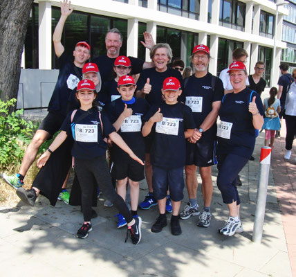 Lang ist es her. Ohne Corona in Hamburg ein Charity Laufwettbewerb.