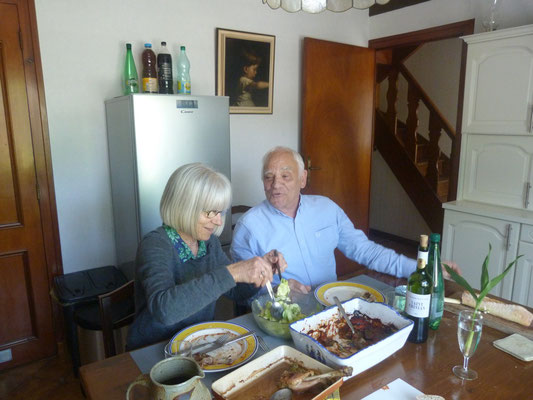 Pierre et Michèle inaugurent la cuisine relookée - 2 mai 2017.