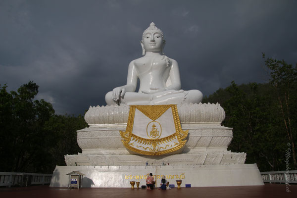 White Budda