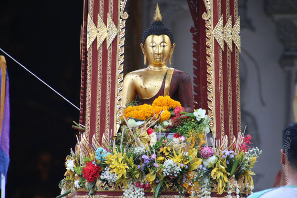 Das Blumenfestival.. also ich nenne das so... konnte leider auf Thai nicht verstehen, wie es richtig heisst!