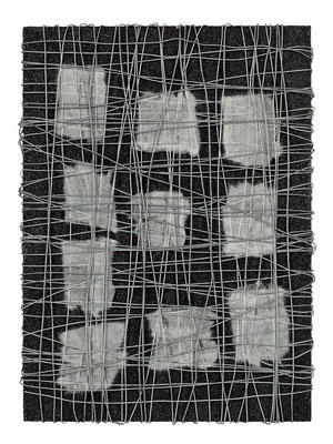 無題　33.5×24.0㎝(2009)　wires,japanese paper,acrylic on board