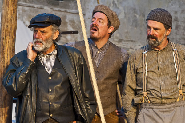 aus: "Der Held aus dem Westen" 2018 (mit Martin Beck, Christian Himmelbauer) - Foto (c) Huemer