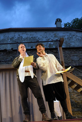 aus: "Shakespeare in Love" 2021 (mit: Okan Cömert) - Foto (c) R. Winkler