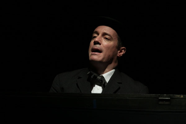 aus: "Die Blechtrommel" 2015 - Foto (c) Schauspielbühnen Stuttgart