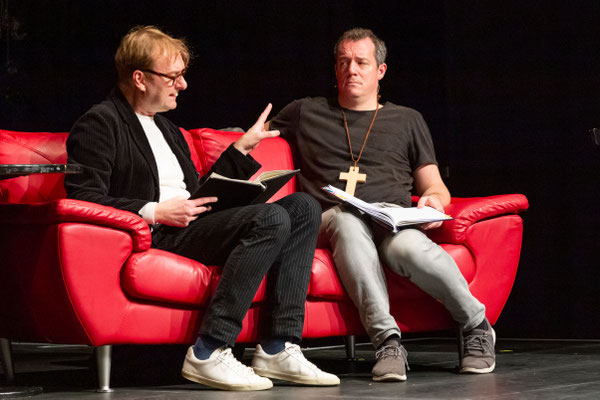 aus: "Schauküche Shakespare I: Maß für Maß" 2022 (mit: Alexander Jagsch) - Foto (c) R. Winkler