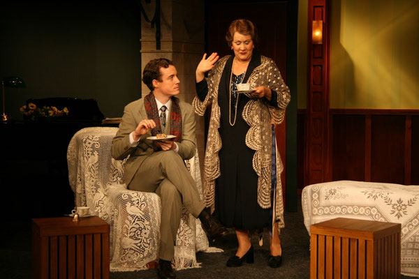 aus: "Glorious!, 2007 (mit Doris Bierett)