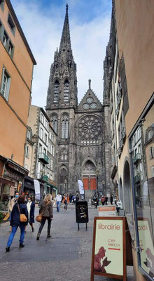 la cathédrale de Clermont-Fd