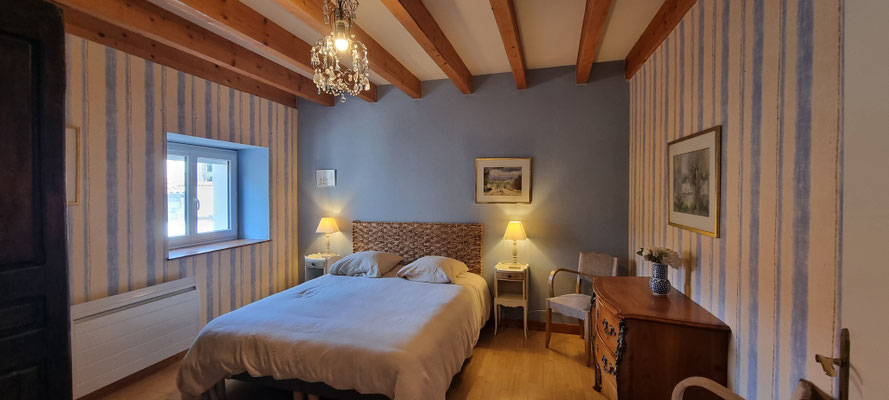 grande chambre au rdc
