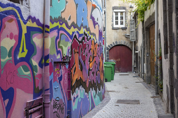 Du Street Art dans les ruelles de Clermont-Fd