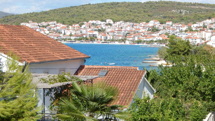 Апартаменты Трогир, Чиово, Округ Горный близко к морю и пляжи, отдых в Хорватии с детьми