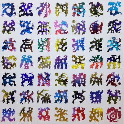 New Age Icon -ordinary cosmos-　2017　Acrylic paint, spray, polarizing film, digital print on panel　80.3×80.3cm