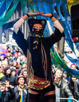 Carnival Al-Lajiìn_Al-Lajiàat - Karneval der Geflüchteten 2016