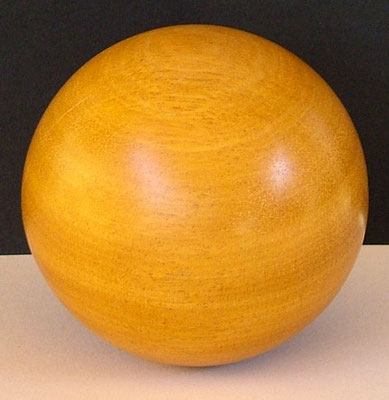 Holzkugel, Holzdeko aus Bilinga -10 cm.