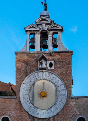 Chiesa San Giacomo di Rialto is known for the large clock from the 15th century above the entrance